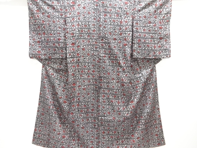 大正ロマン　花唐草模様着物